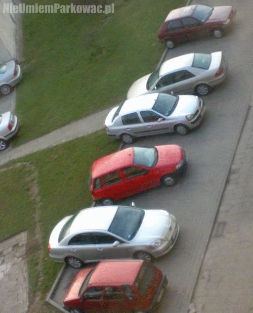 Źle zaparkowany samochód