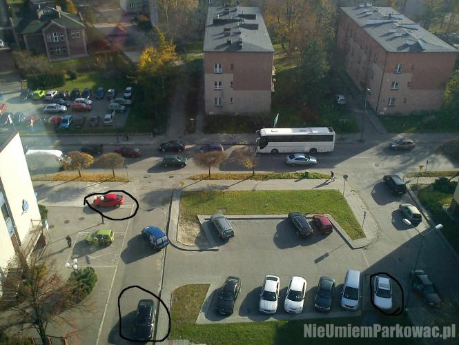 Źle zaparkowany samochód